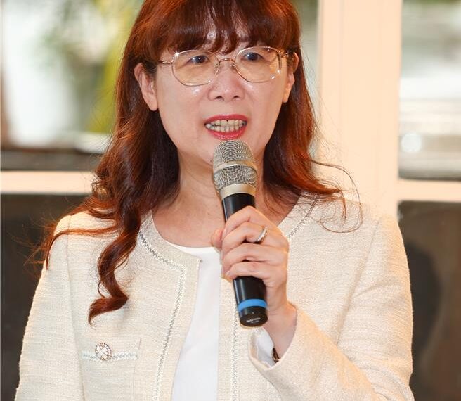 台灣新聞通訊社-川普對學名藥最高關稅將增至200% 學名藥協會:國藥國造、國藥國用刻不容緩
