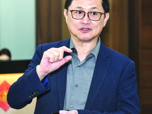 台灣新聞通訊社-花蓮震災善款流向遭查！童子賢親上火線  揭捐款破億心聲