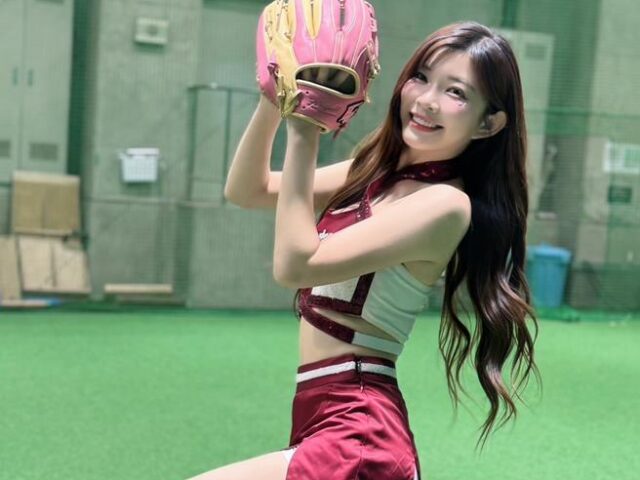 台灣新聞通訊社-樂天女孩穎樂紅到日本「東京巨蛋出道」！搶先曝光4女神寫真