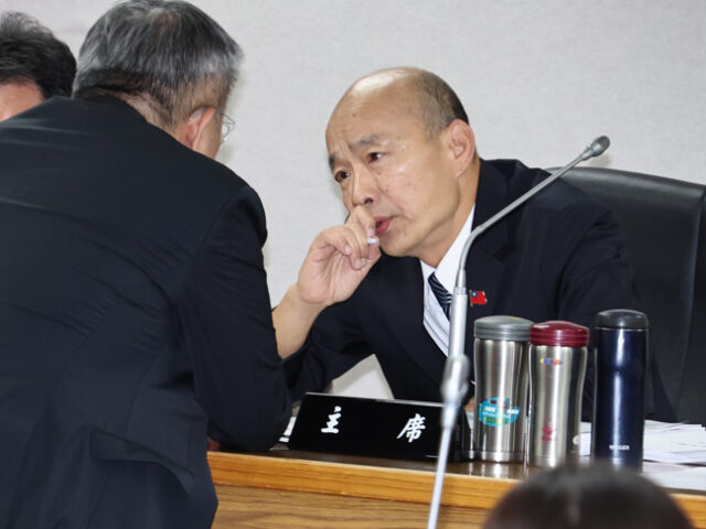 台灣新聞通訊社-影》總預算協商  立委爭發言  韓國瑜怒了：這會還要不要開