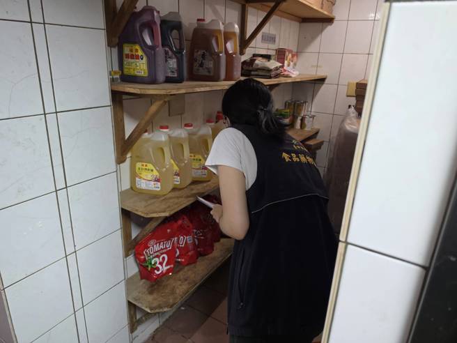 台灣新聞通訊社-喊話政府應該公布毒油完整流向!作家示警恐衝擊「這族群」選票