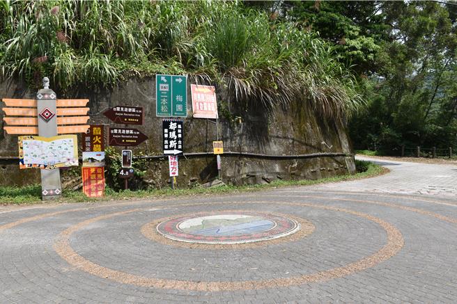 台灣新聞通訊社-梅興聯絡道路因颱風豪雨重創 泰安鄉公所籲原民會加速補助修復