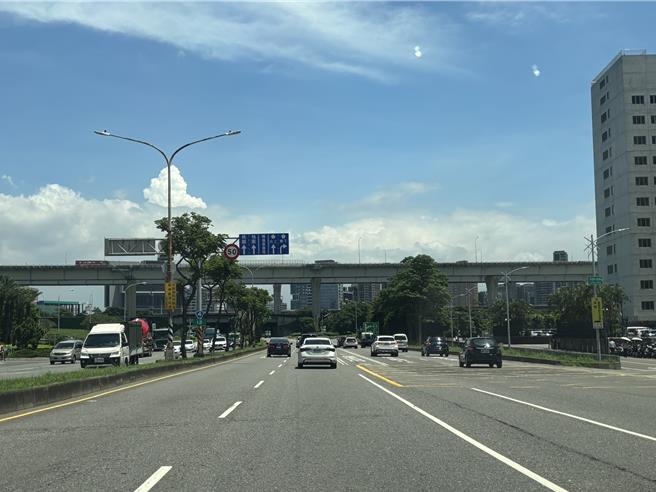 台灣新聞通訊社-桃園蘆竹南竹路長期塞車 議員籲雙管齊下改善交通