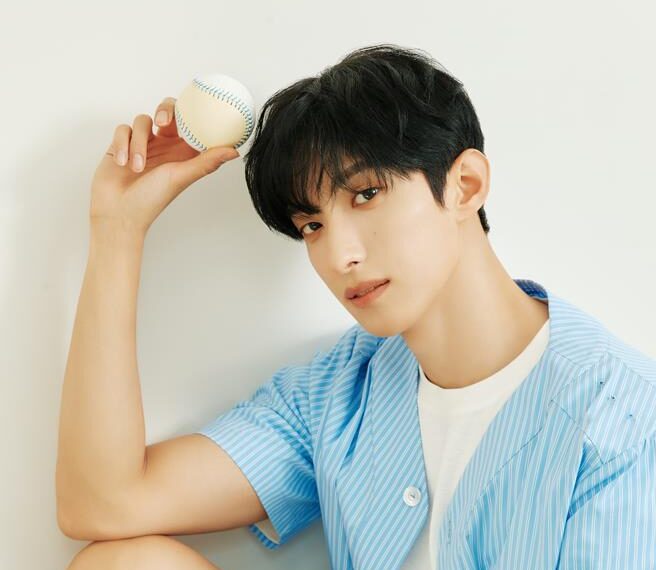 台灣新聞通訊社-克拉快準備搶!SEVENTEEN DK代言竟來自台灣 中信兄弟全新服飾品牌曝光