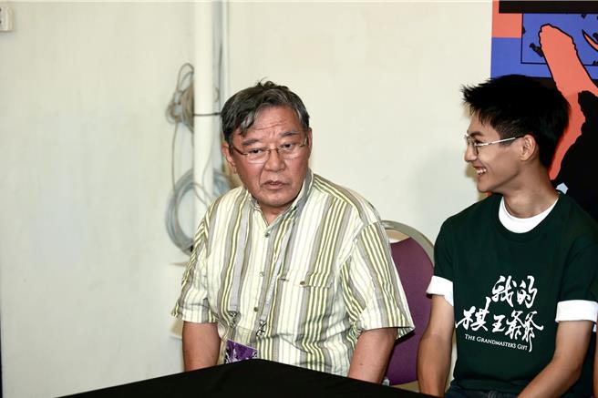 台灣新聞通訊社-李立群學功夫放屁能不臭　春風新片當爸好威風「出事打給我」