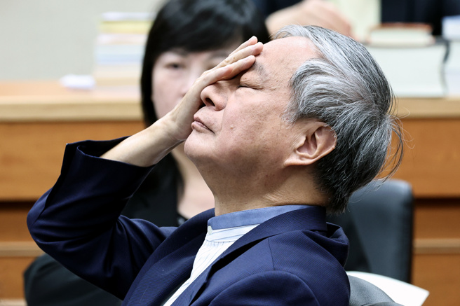 台灣新聞通訊社-轟李遠「這種品格」 謝寒冰質疑名導等政府救濟:真丟人