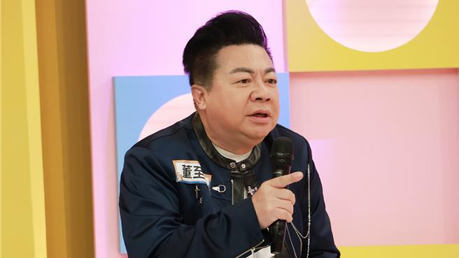 台灣新聞通訊社-60歲董至成遭火燙臉「急送醫」滿身血!胡瓜心疼:包得像木乃伊