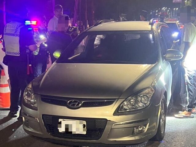 台灣新聞通訊社-青春專案首夜高雄逮8通緝犯6毒駕 23歲男名車買沒1年遭移置保管