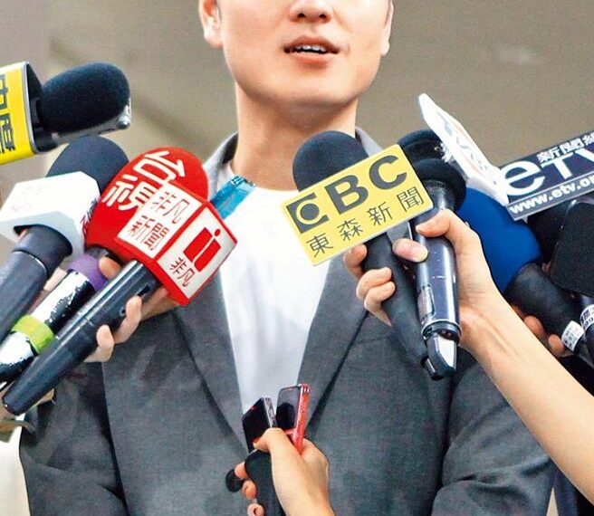 台灣新聞通訊社-擬徵召「元老級幕僚」選花蓮市長 白營:沒必要先問國民黨