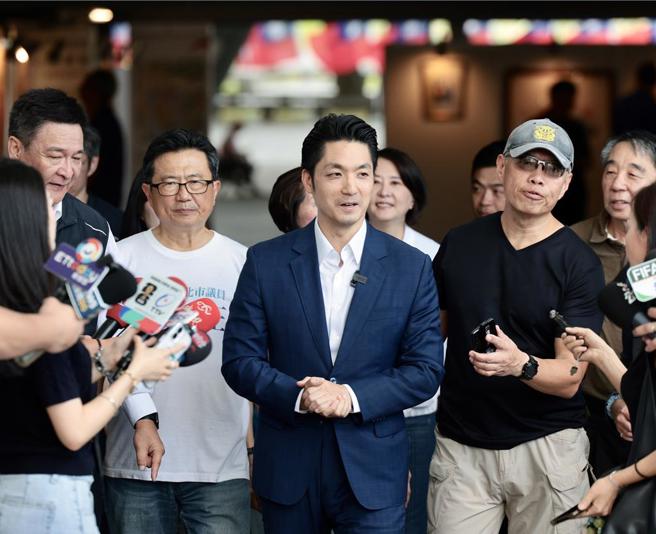 台灣新聞通訊社-致癌油風暴綠營只想鬥蔣萬安? 藍議員點名這2人:選民看在眼裡