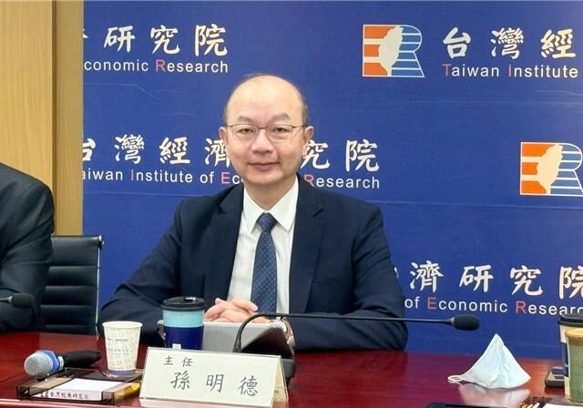 台灣新聞通訊社-AI助攻GDP上修至10.38％ 台經院示警通膨還有4大隱憂