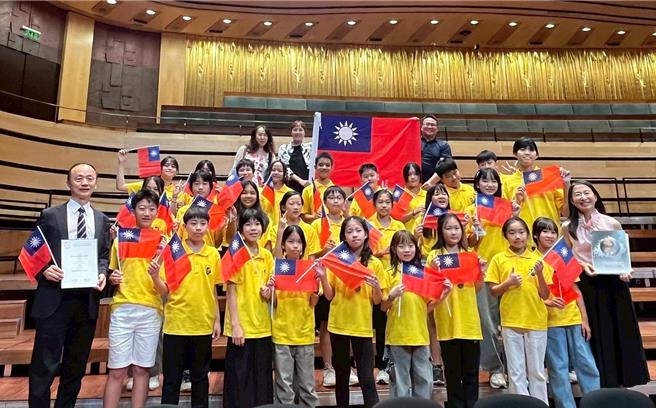 台灣新聞通訊社-高雄兒童合唱團歌聲閃耀世界 布達佩斯摘金奪銀
