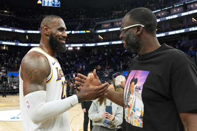 台灣新聞通訊社-NBA》勇士出手招募?美媒爆詹皇與格林密會 熱門下家曝