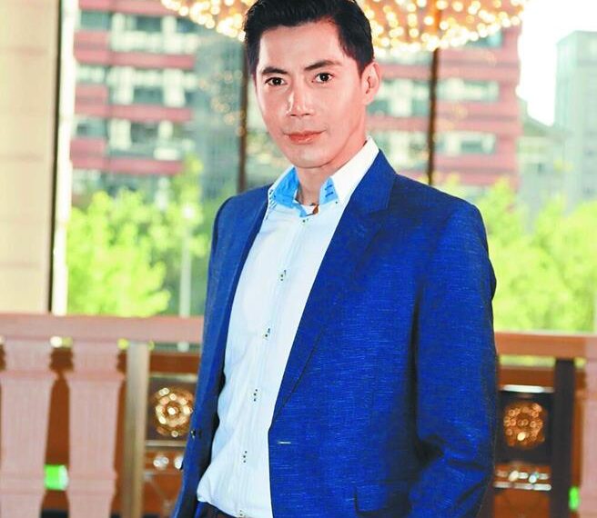 台灣新聞通訊社-藝人王凱家中猝逝 今相驗後「擇期解剖」