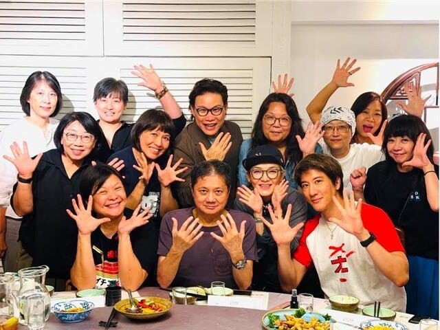 台灣新聞通訊社-王力宏、蘇永康驚喜同框　范曉萱憶〈健康歌〉瘋狂歲月