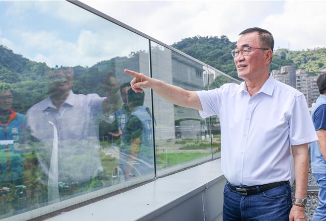 台灣新聞通訊社-毒油延燒蘇巧慧稱中央地方各自負責 李四川競辦轟「你爸當年可不是這樣說的」