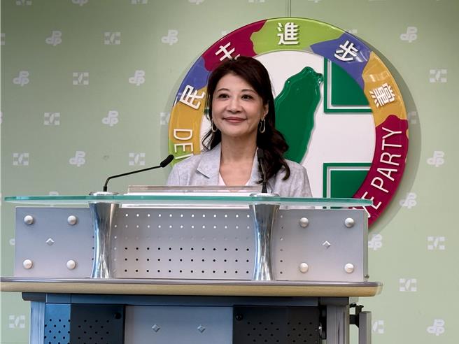 台灣新聞通訊社-發潛射彈道飛彈 被陸台辦指反應過度 民進黨回批:帕狼嘩救郎
