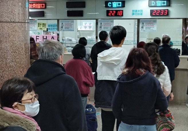 台灣新聞通訊社-巴威颱風來襲 專家提醒慢性病患者提早回診領藥