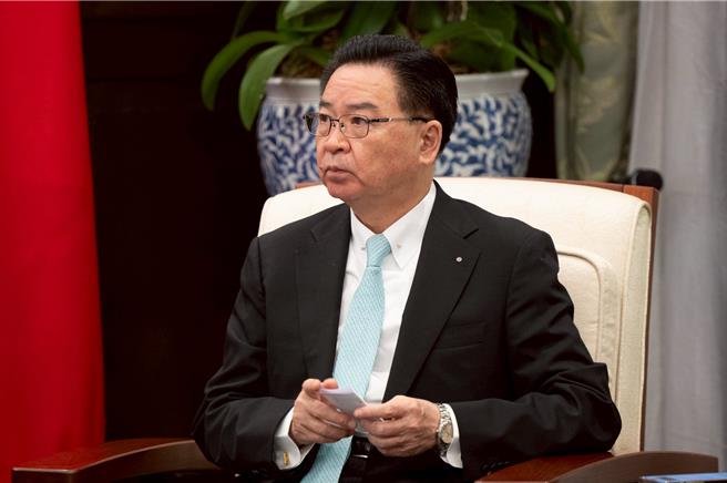 台灣新聞通訊社-大陸「漸進式擴張」脅迫第一島鏈 吳釗燮:企圖形塑「新常態」