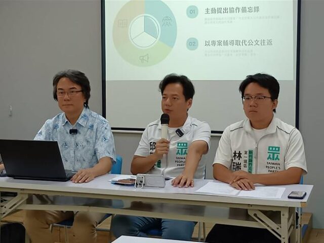 台灣新聞通訊社-邱臣遠、翟本喬拋「科學治理」 喊話藍白合作雙贏