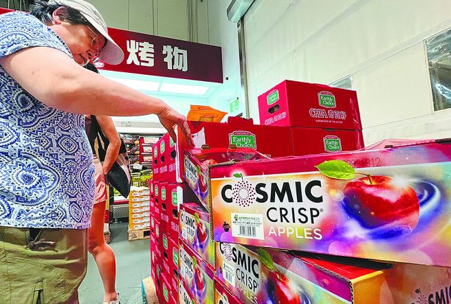 台灣新聞通訊社-台人變白雪公主？葉元之揭毒蘋果貓膩：無條件對美付出