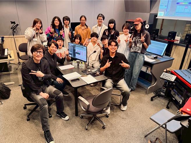 台灣新聞通訊社-首例逆向輸出！台灣王牌製作人赴日開課 「天王級」製作開眼界