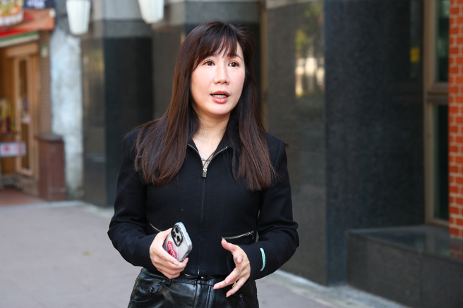 台灣新聞通訊社-在野黨不審預算害國家停擺?柳采葳揭民進黨花人民納稅錢:毫不手軟