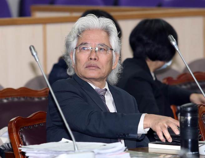 台灣新聞通訊社-讓用人機關決定晉升 銓敘部修法刪學歷等限制