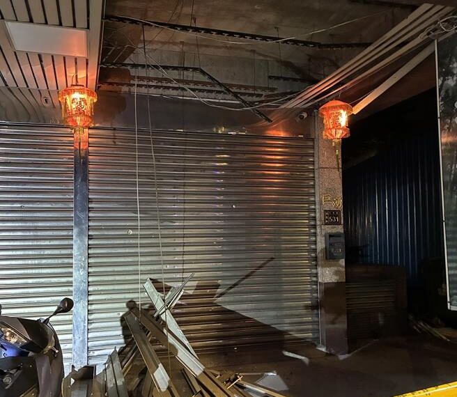 台灣新聞通訊社-樹林開發公司遭丟擲爆裂物 嫌犯隨即搭小黃投案