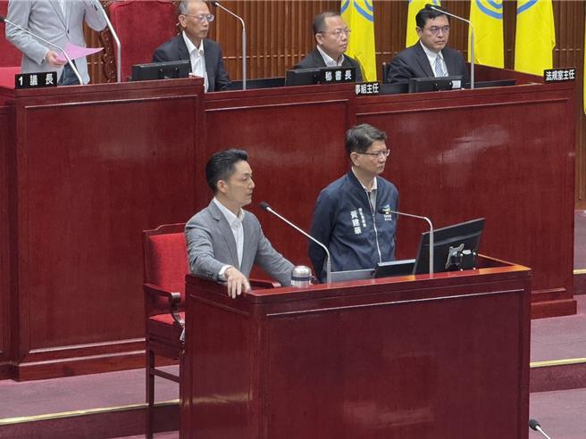 台灣新聞通訊社-鍾小平勸蔣萬安別急選2028 喊話「嫡長子不能隨便消耗」