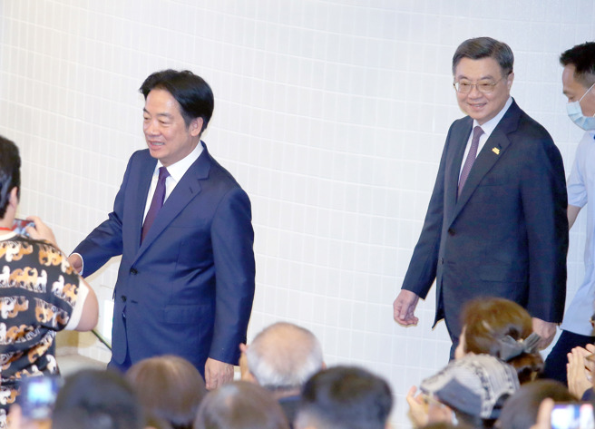 台灣新聞通訊社-卓揆拒道歉 轟台中「搶快公告」毒油 粉專揭穿潑髒水劇本
