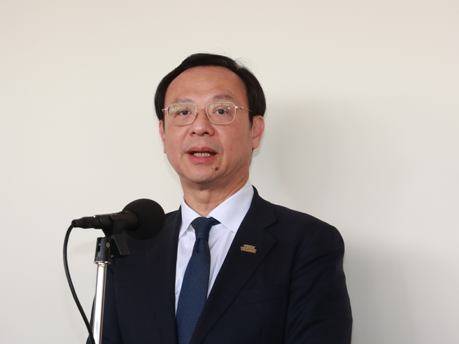台灣新聞通訊社-石崇良「最嚴重的一段話」沒人再提?王淺秋揭毒油貓膩