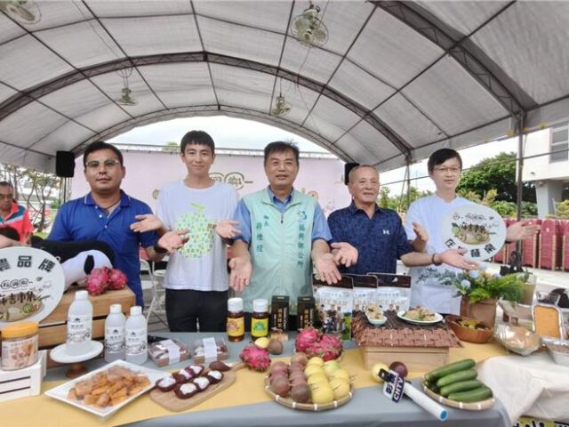 台灣新聞通訊社-彰化福興「麻吉市集」登場 苦瓜、紅龍果變身特色麻糬