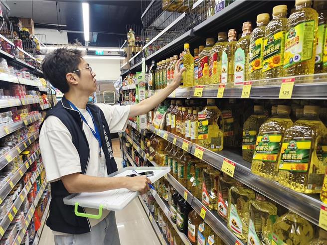台灣新聞通訊社-致癌油最新流向曝！下游再增28家 連鎖量販店、胖老爹都中鏢