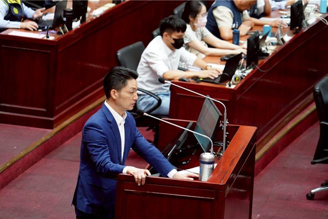 台灣新聞通訊社-議員索資壓垮基層? 北市公園處員工加班到11時遇車禍
