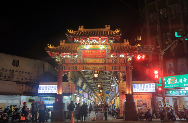 台灣新聞通訊社-萬華必比登推介餐廳揭曉 在地人卻看笑了:看到這間就知是「參考用」