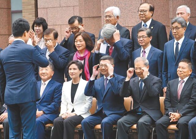 台灣新聞通訊社-蔣萬安點名陳其邁組閣 郭正亮驚人預測下任閣揆是他