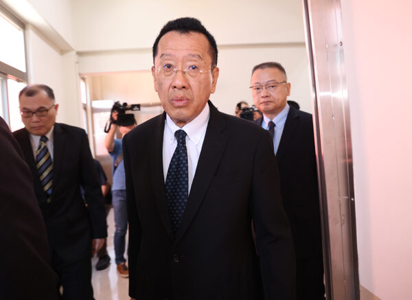 台灣新聞通訊社-福麥裝修炸藥採購案違約 顧立雄遭酸：是誰在耽誤國防？