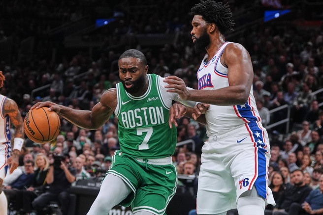 台灣新聞通訊社-NBA》這下尷尬了!綠軍把布朗送七六人換喬治 布朗曾笑恩比德愛假摔