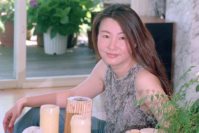 台灣新聞通訊社-溫慶珠不只是老闆！帶員工上夜店、請吃大閘蟹  7成跟隨逾15年