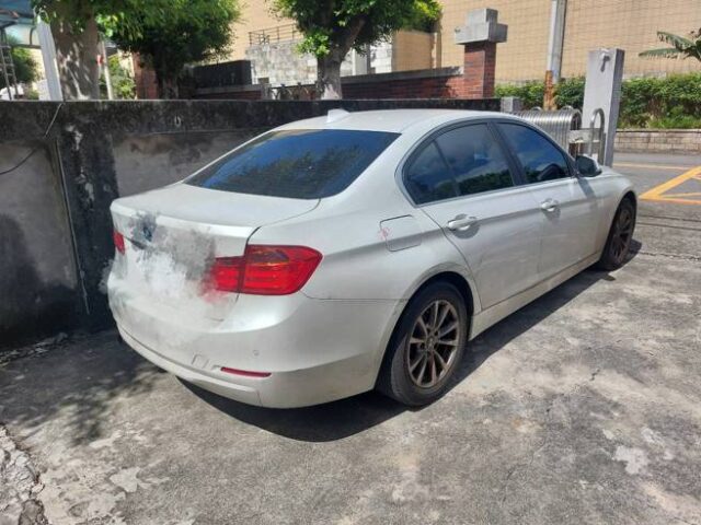 台灣新聞通訊社-玩命逃逸！桃園男開贓車還拒檢　蛇行逆向罰單恐破20萬