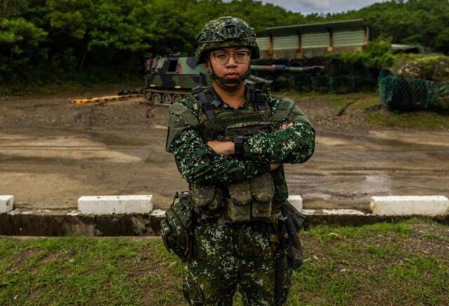 台灣新聞通訊社-【115-3、4號三軍聯合火力實彈測考】各司其職 展精準打擊戰力