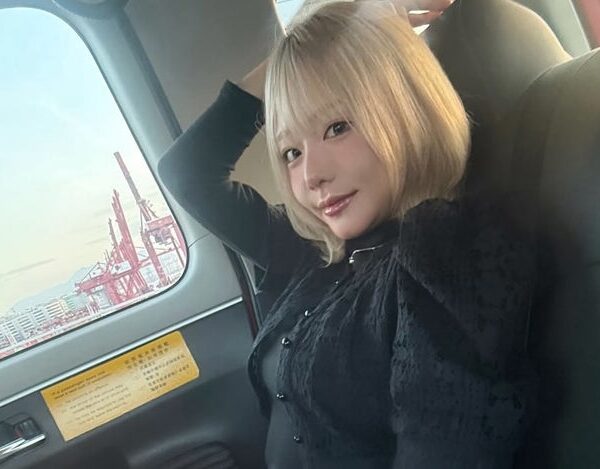 台灣新聞通訊社-濱崎真緒PO精選車牌「DLLM-67」找不到？Cheap破譯笑：中文真好