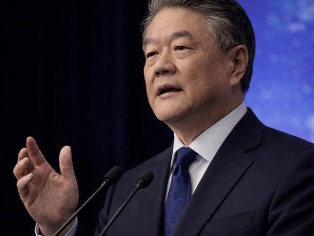 台灣新聞通訊社-憲政亂象、社會問題浮現   藍金主轟在野黨監督失能