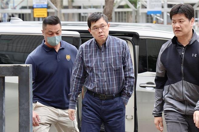 台灣新聞通訊社-張榮發基金會告遺產執行人10億元遺產訴訟 張國煒母參加訴訟遭質疑