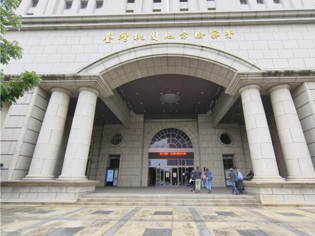 台灣新聞通訊社-半夜逼抓蜘蛛、拳頭塞嘴！陸軍女中士變態玩兵遭求重刑