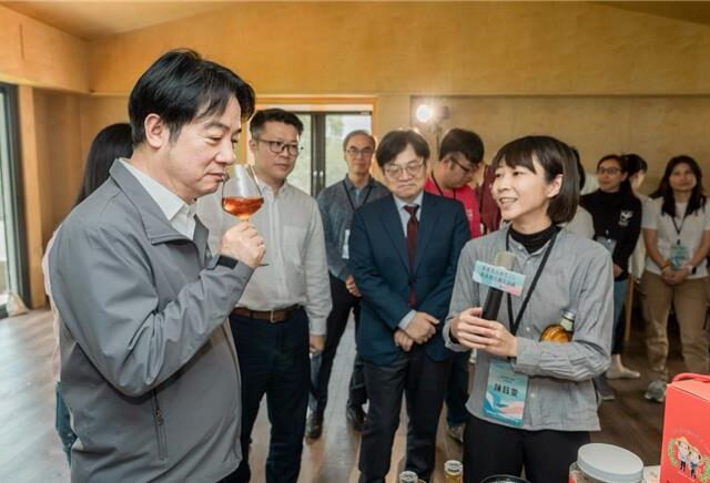 台灣新聞通訊社-賴總統才喊GDP衝破10％ 台灣消費者信心6大指標全下滑