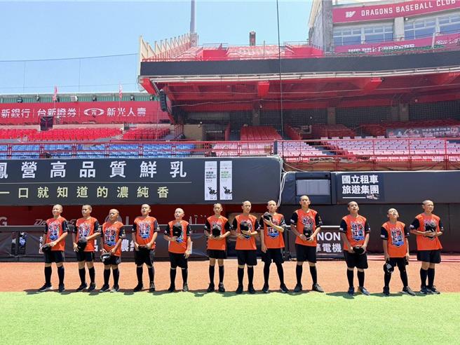 台灣新聞通訊社-紅葉國小13比2擊退紐西蘭 明與韓國爭LLB亞太冠軍