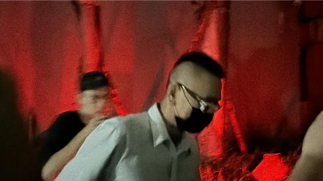 台灣新聞通訊社-致癌毒油遍全台!中聯總經理全認罪低頭快閃 2000萬交保理由曝