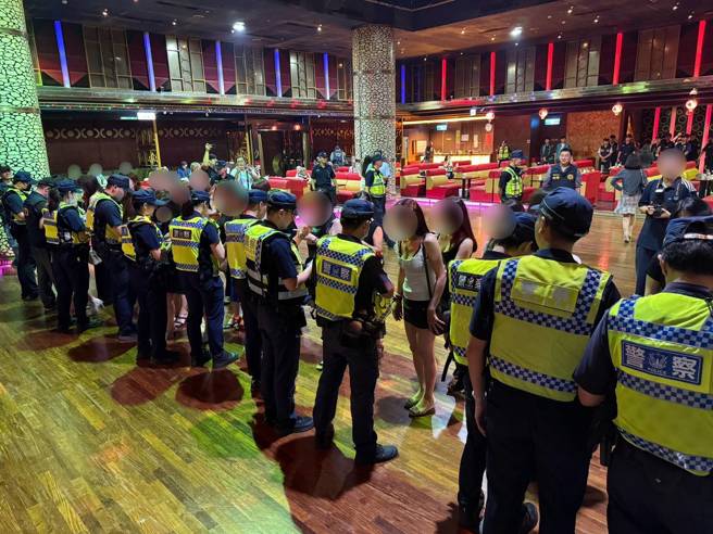 台灣新聞通訊社-暑假大動員!南市聯合稽查犯罪溫床 高關懷少年遭嚴密監控